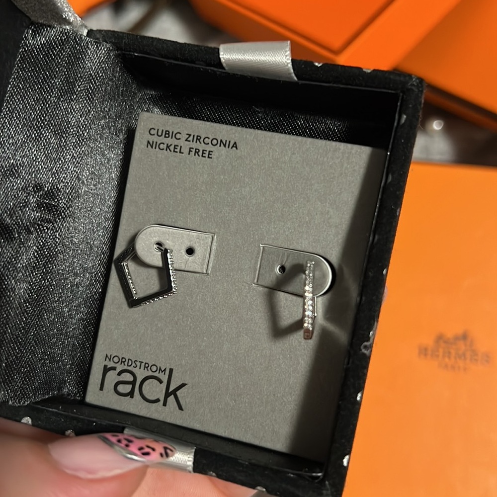 New cubic clear-silver earrings.
